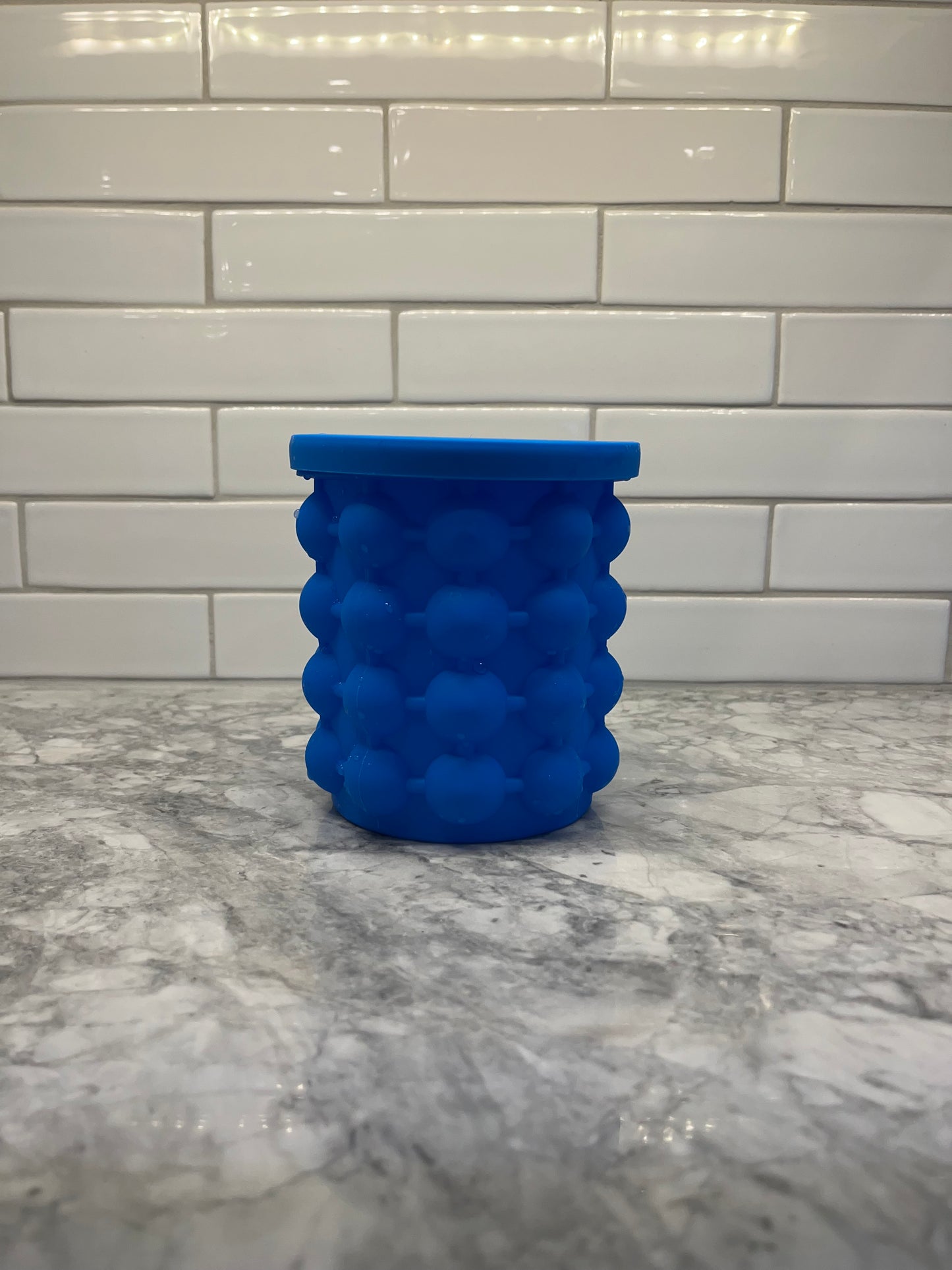 ArcticWhirl™ Silicone Ice Bucket